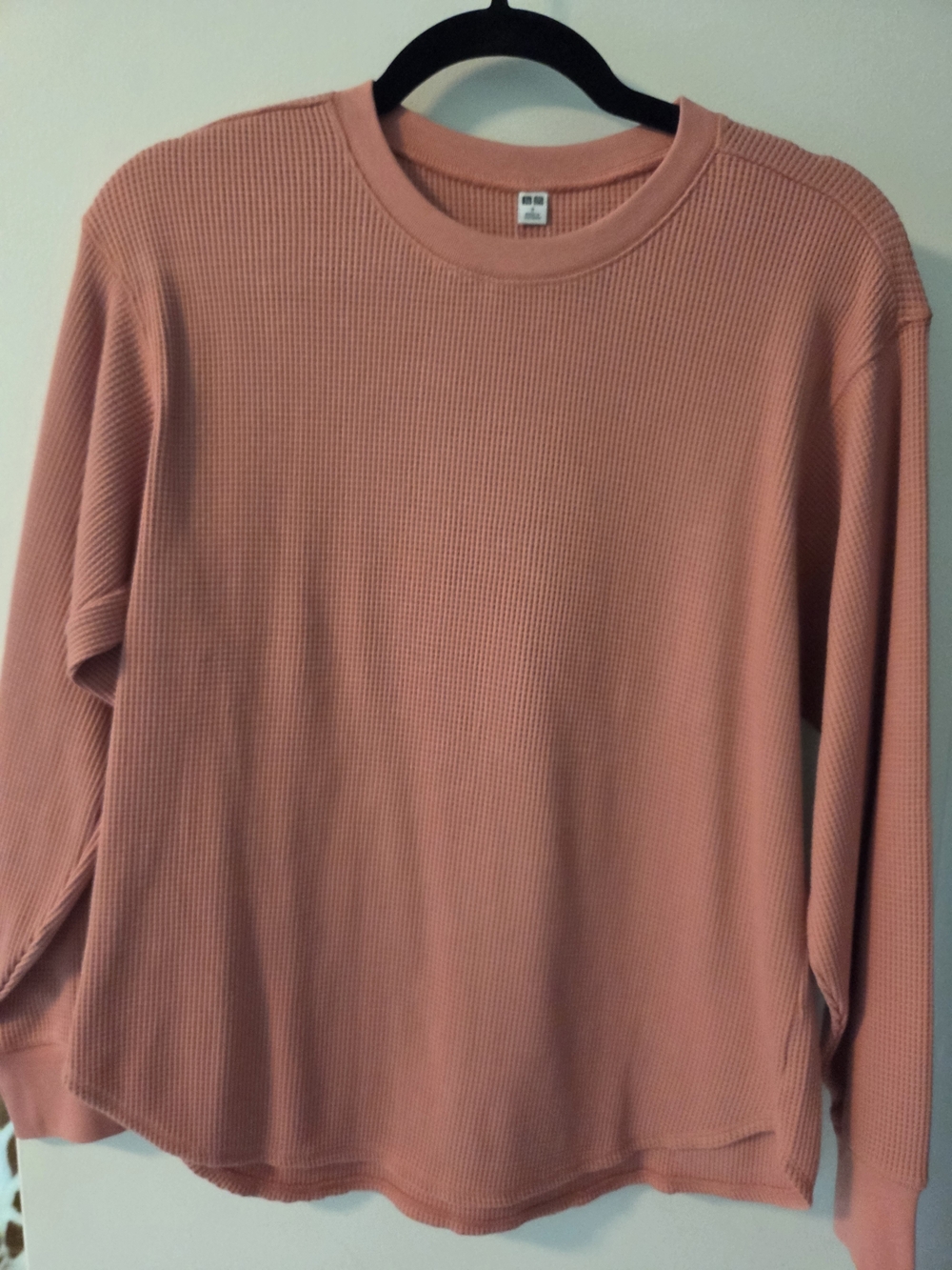 Uniqlo Waffle-Knit Long Sleeve Tee in Dusty Rose